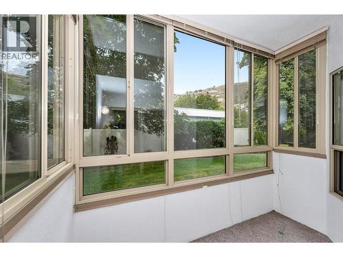 enclosed patio - 3805 30 Avenue Unit# 112, Vernon, BC - Indoor Photo Showing Other Room