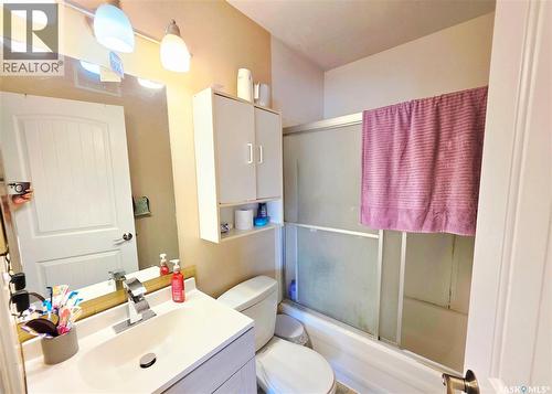 155 Carter Crescent, Saskatoon, SK - Indoor Photo Showing Bathroom