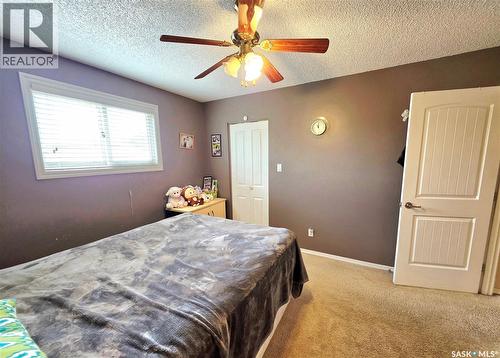 155 Carter Crescent, Saskatoon, SK - Indoor Photo Showing Bedroom
