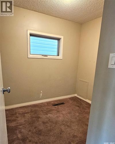 2027 Montreal Street, Regina, SK - Indoor Photo Showing Other Room