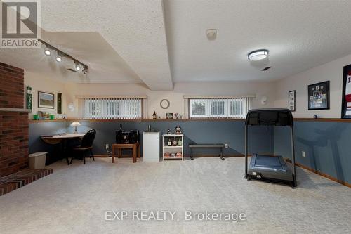 225 Minnie Street, Thames Centre (Dorchester), ON - Indoor Photo Showing Other Room