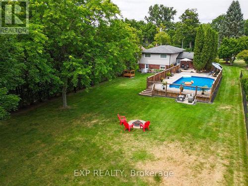 225 Minnie Street, Thames Centre (Dorchester), ON - Outdoor With Backyard