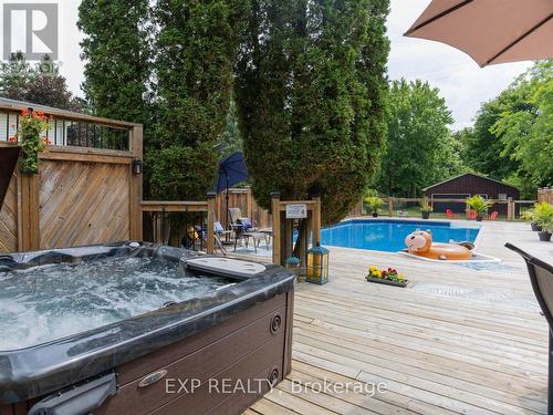 225 Minnie Street, Thames Centre (Dorchester), ON - Outdoor With Deck Patio Veranda With Exterior