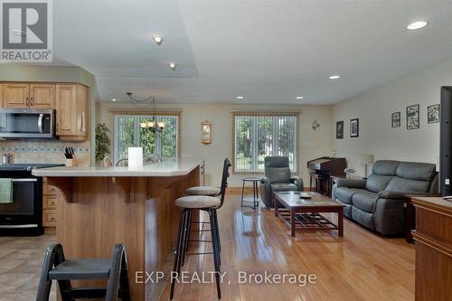 225 Minnie Street, Thames Centre (Dorchester), ON - Indoor