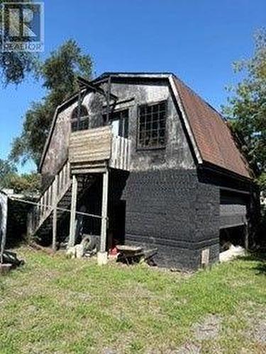 1136 Brydges Street, London East (East M), ON - Outdoor
