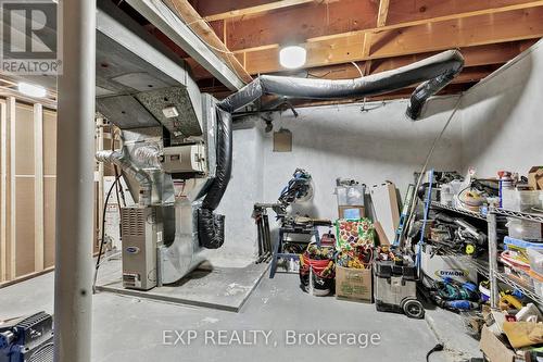 1502 Farnsworth Avenue, Ottawa, ON - Indoor Photo Showing Other Room