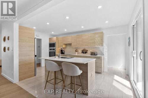 1502 Farnsworth Avenue, Ottawa, ON - Indoor