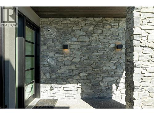 10272 Long Road, Lake Country, BC - Outdoor