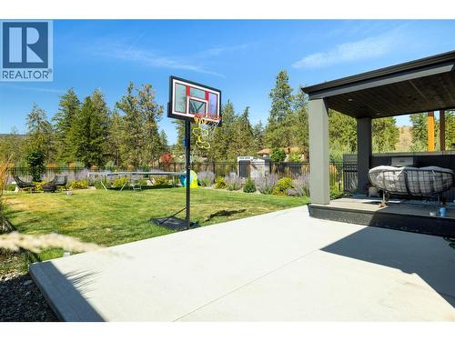 10272 Long Road, Lake Country, BC - Outdoor