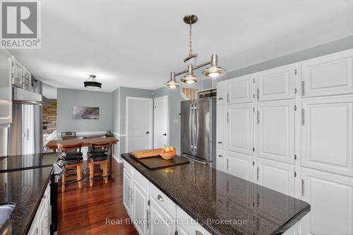 50 Payette Drive, Penetanguishene, ON - Indoor Photo Showing Kitchen