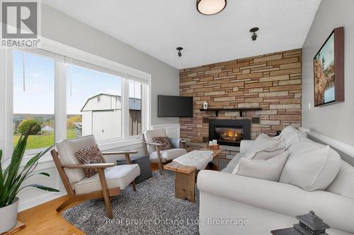 50 Payette Drive, Penetanguishene, ON - Indoor Photo Showing Living Room With Fireplace