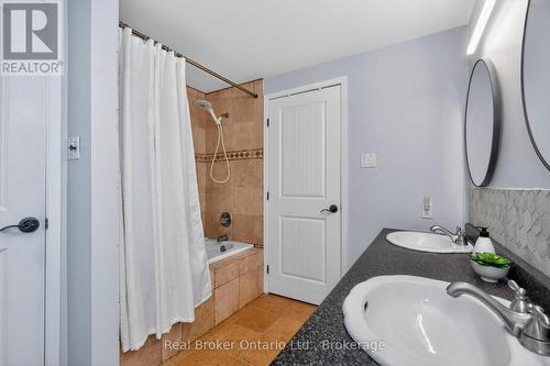 50 Payette Drive, Penetanguishene, ON - Indoor Photo Showing Bathroom