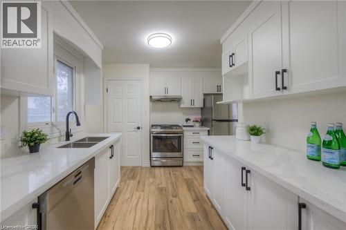248 Cyrus Street, Cambridge, ON - Indoor Photo Showing Kitchen With Double Sink With Upgraded Kitchen