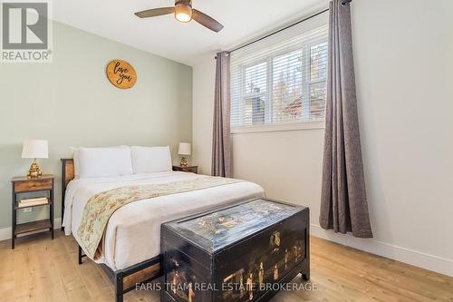 116 Mamie Avenue, Wasaga Beach, ON - Indoor Photo Showing Bedroom