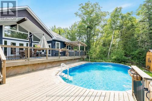 116 Mamie Avenue, Wasaga Beach, ON - Outdoor With Above Ground Pool With Deck Patio Veranda