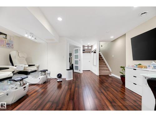 6514 106 St Nw, Edmonton, AB 