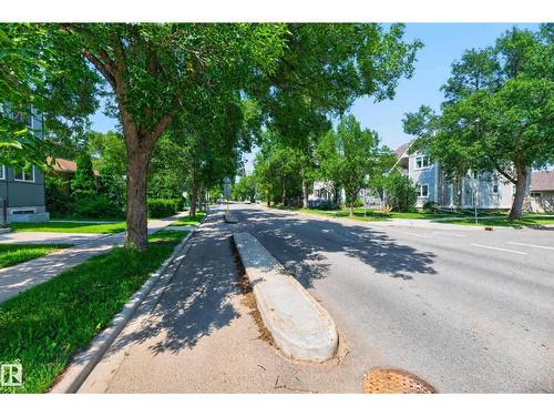 6514 106 St Nw, Edmonton, AB 