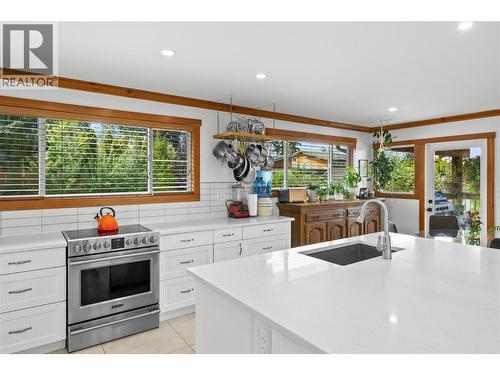 5054 Chute Lake Crescent, Kelowna, BC - Indoor Photo Showing Other Room