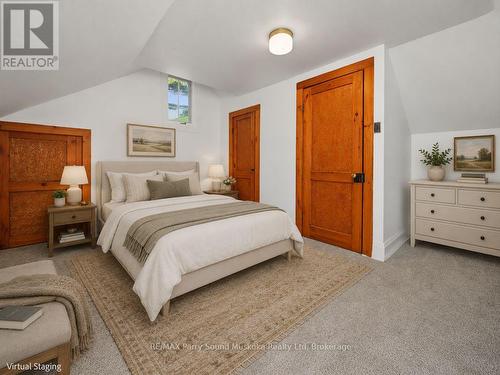 2nd level den staged as a 3rd bedroom - 15 Victoria Street W, Seguin, ON - Indoor Photo Showing Bedroom
