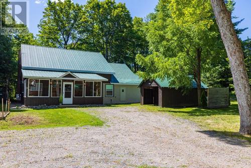 Classic Rosseau Home - 15 Victoria Street W, Seguin, ON - Outdoor