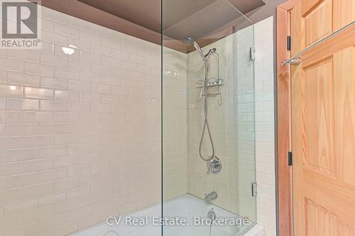 156 Chamonix Crescent, Blue Mountains, ON - Indoor Photo Showing Bathroom
