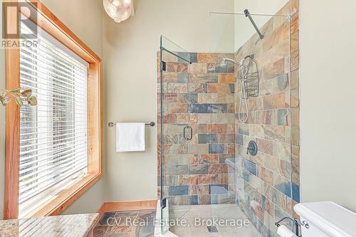 156 Chamonix Crescent, Blue Mountains, ON - Indoor Photo Showing Bathroom