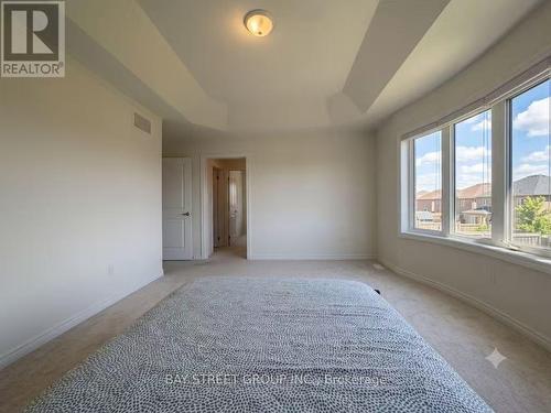 27 Samuel Crescent, Springwater, ON - Indoor Photo Showing Other Room