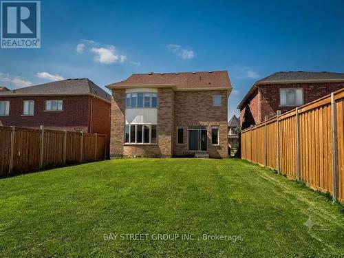 27 Samuel Crescent, Springwater, ON - Outdoor