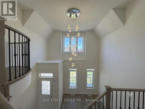 27 Samuel Crescent, Springwater, ON - Indoor Photo Showing Other Room
