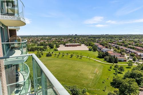 1707 - 4889 Kimbermount Avenue, Mississauga, ON - Outdoor With View