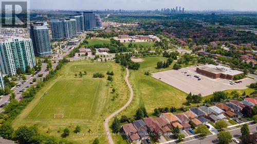 1707 - 4889 Kimbermount Avenue, Mississauga, ON - Outdoor With View