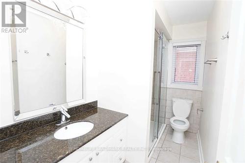 4887 Natkarni Crescent, Mississauga, ON - Indoor Photo Showing Bathroom
