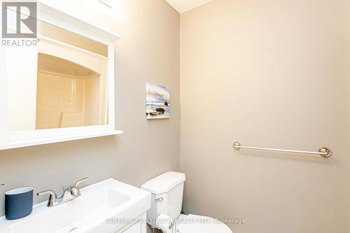 90 - 127 Alfred Street W, Blue Mountains, ON - Indoor Photo Showing Bathroom