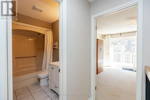 90 - 127 Alfred Street W, Blue Mountains, ON - Indoor Photo Showing Bathroom