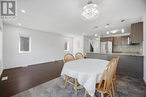 85 - 135 Hardcastle Drive, Cambridge, ON - Indoor Photo Showing Other Room