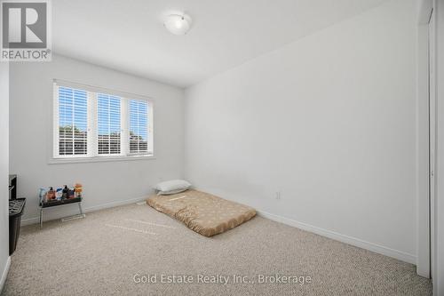 85 - 135 Hardcastle Drive, Cambridge, ON - Indoor Photo Showing Other Room
