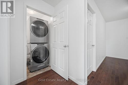 85 - 135 Hardcastle Drive, Cambridge, ON - Indoor Photo Showing Laundry Room