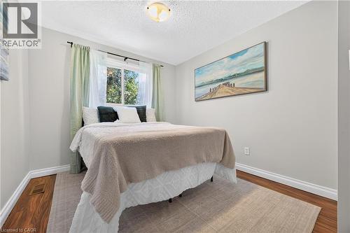 2nd Bedroom - 6 Bardadyn Court, St. Catharines, ON - Indoor Photo Showing Bedroom