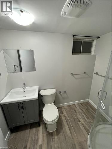 Basement 3-piece Bath - 6 Bardadyn Court, St. Catharines, ON - Indoor Photo Showing Bathroom