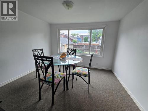141 Richard Street, Sarnia, ON - Indoor Photo Showing Dining Room