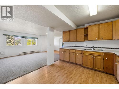 3805 22 Avenue, Vernon, BC - Indoor Photo Showing Kitchen With Double Sink