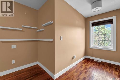 2218 St Andrews Avenue, Saskatoon, SK - Indoor Photo Showing Other Room