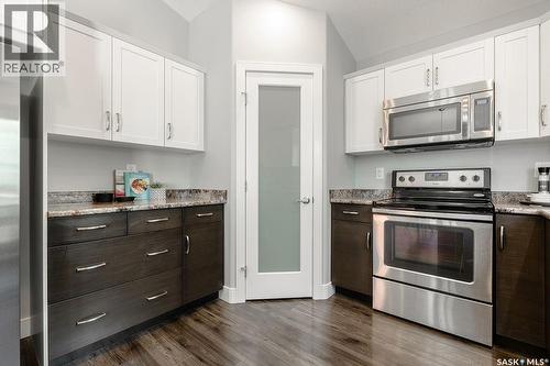 113 Beaudry Crescent, Martensville, SK - Indoor Photo Showing Kitchen With Stainless Steel Kitchen