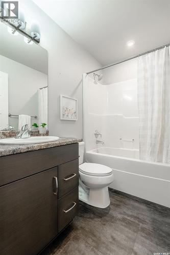 113 Beaudry Crescent, Martensville, SK - Indoor Photo Showing Bathroom
