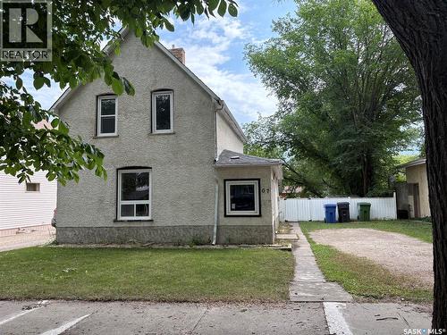67 Assiniboia Avenue, Yorkton, SK - Outdoor