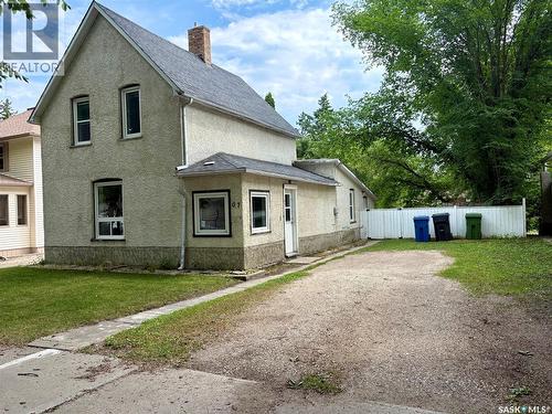 67 Assiniboia Avenue, Yorkton, SK - Outdoor