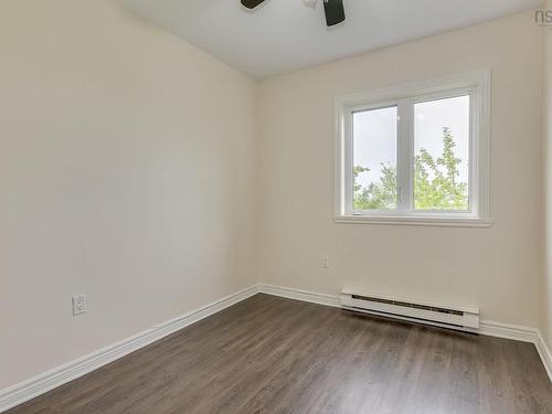 #417 15 Langbrae Drive, Clayton Park, NS - Indoor Photo Showing Other Room