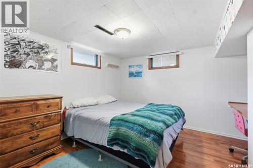 2002 Park Avenue, Saskatoon, SK - Indoor Photo Showing Bedroom