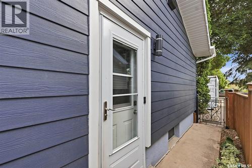 2002 Park Avenue, Saskatoon, SK - Outdoor With Exterior