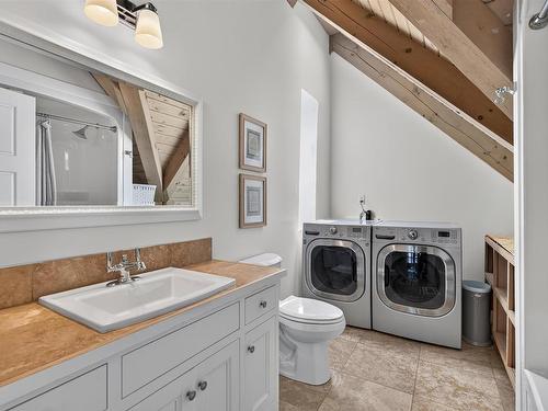 372 Macmillan Point Road, West Covehead, PE - Indoor Photo Showing Laundry Room
